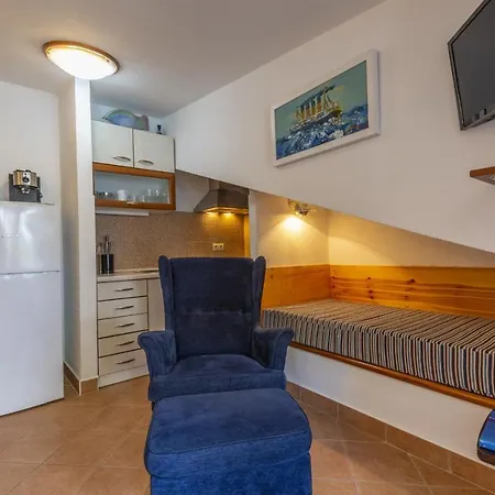 Jelsa 8729a Apartment Jelsa (Hvar)